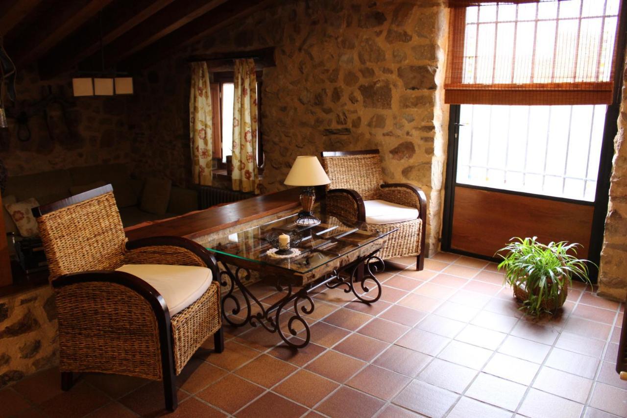 Hostal Camino del Prado Santa Maria la Real de Nieva Exterior foto